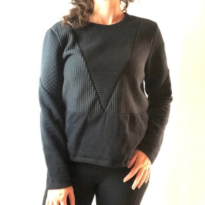 Fabletics black textured sweatshirt size medium