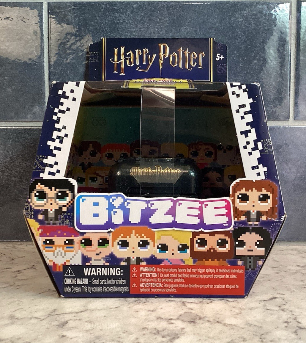 BITZEE WIZARDING WORLD HARRY POTTER Mon personnage interactif BITZEE WIZARDING WORLD HARRY POTTER Mon personnage interactif