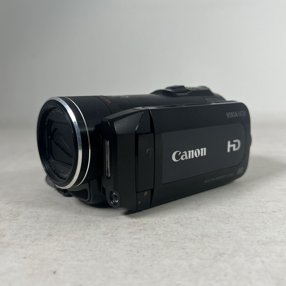 Canon VIXIA HF20 (32 GB) High Definition Flash Media Canon VIXIA HF20 (32 GB) High Definition Flash Media