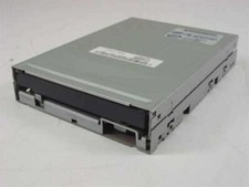 Dell 2U935 1.44MB 3.5" Floppy Drive - Internal - Samsung SFD-321J/ADN