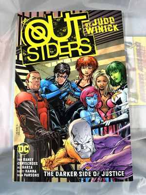The Outsiders 1 - Taschenbuch - DC Comics - Winick