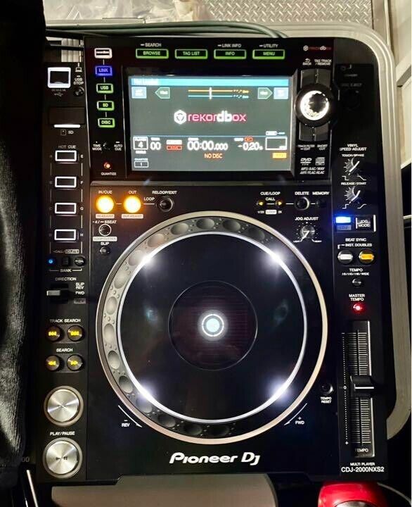 Pioneer CDJ-2000NXS2 Pro DJ Multi Player Digital Turntable CDJ2000NXS2