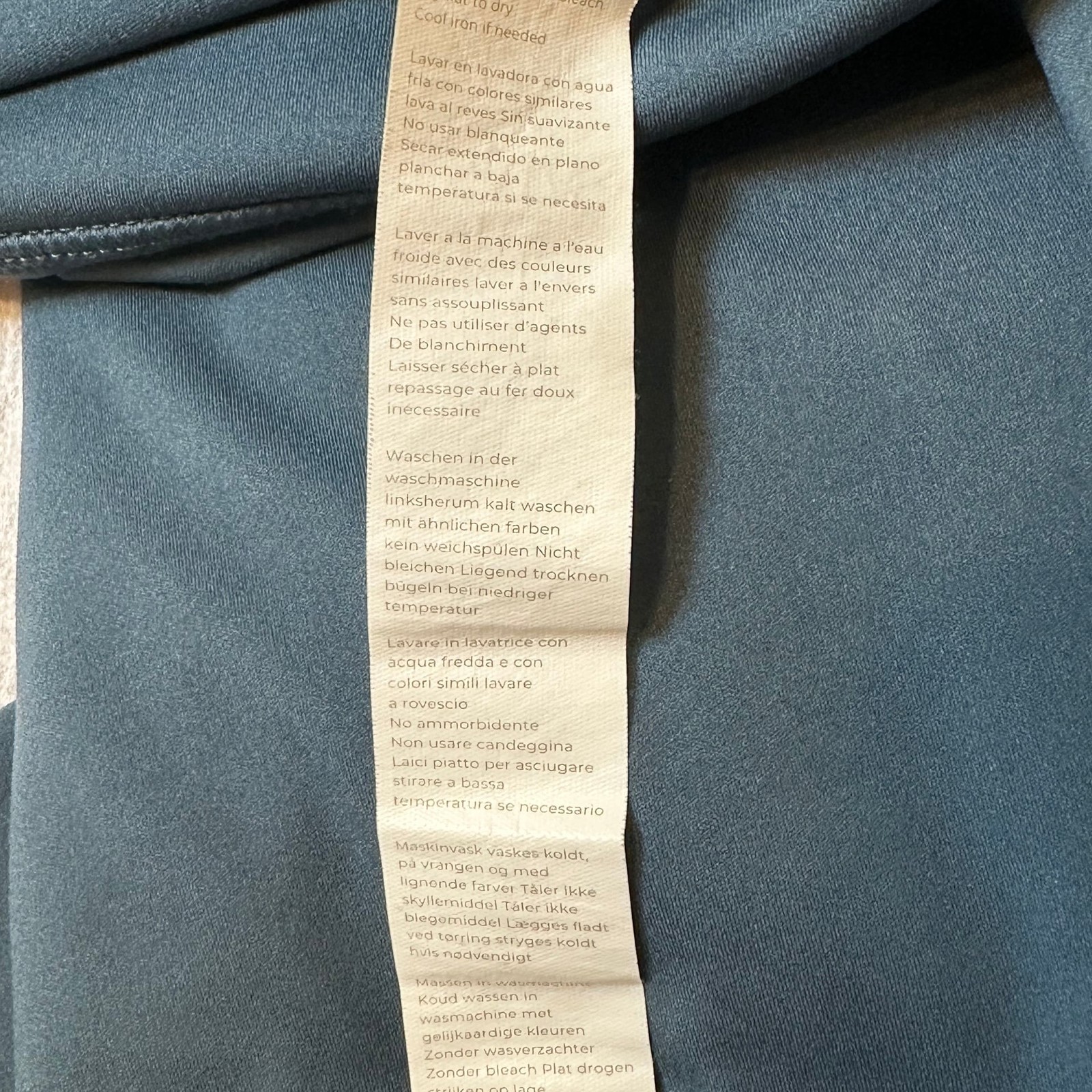 Fabletics Motion 365 HW Performance Leggings  wom… - image 9