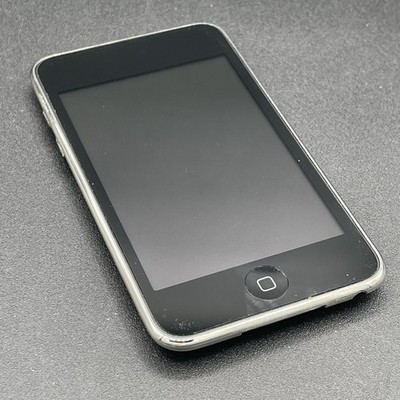 iPod Touch 8GB シルバー A1288 2008年モデル Apple iPod Touch A1288 Music Player - 8GB: Reset, Tested and