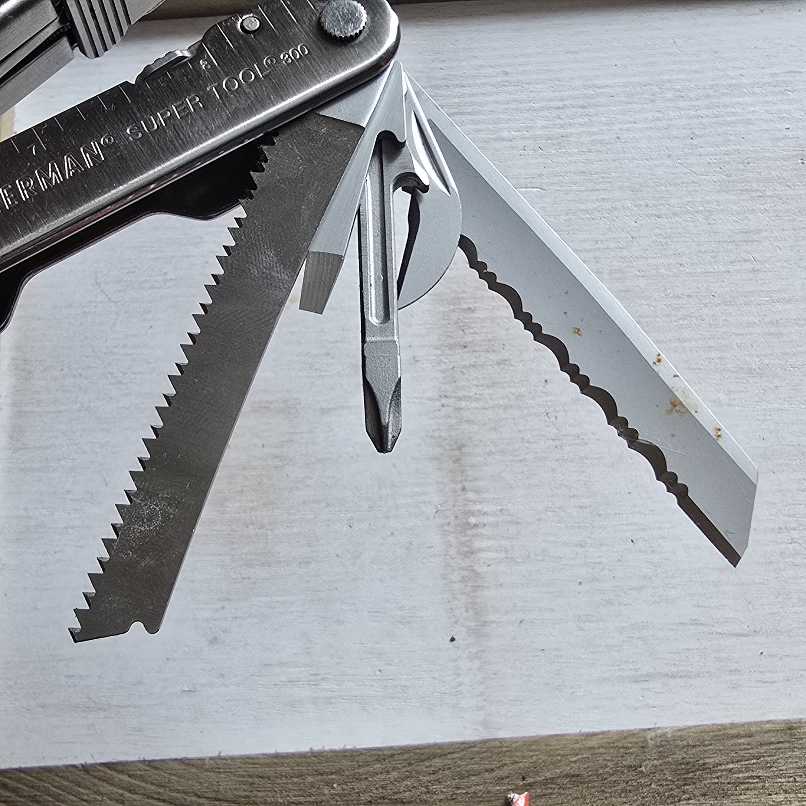 LEATHERMAN SUPER TOOL 300 MULTI TOOL PLIERS KNIFE SUPERTOOL 300 831106