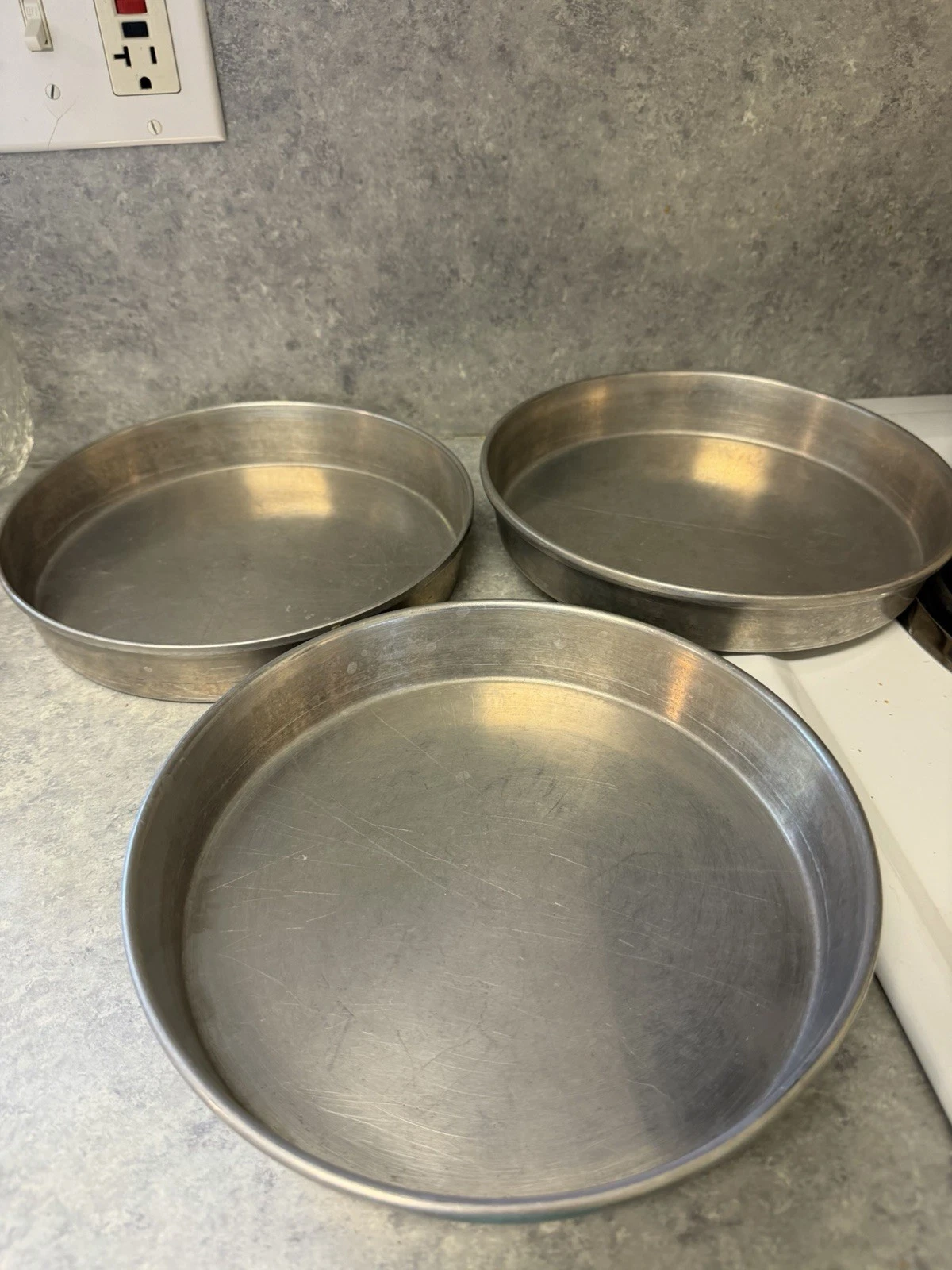 Set of 3 Aluminum Round 9in Silver Oven Safe Cake Pans