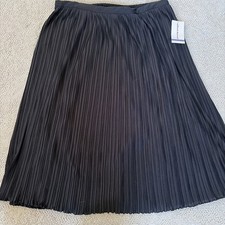 NWT - Alfred Dunner Black Pleated Skirt Elastic Waist Women Sz 18 - NEW