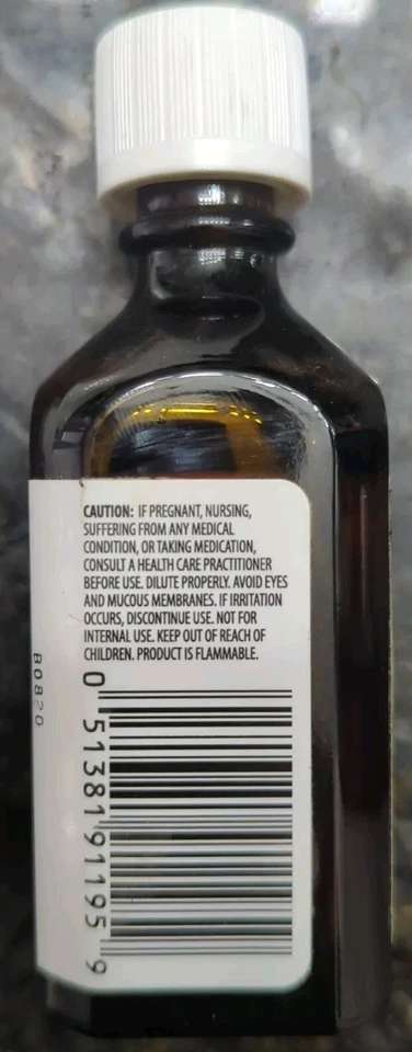 Aceite esencial puro revitalizante de hoja de canela Aura Cacia 2 fl oz botella líquida Foto 4 de 4