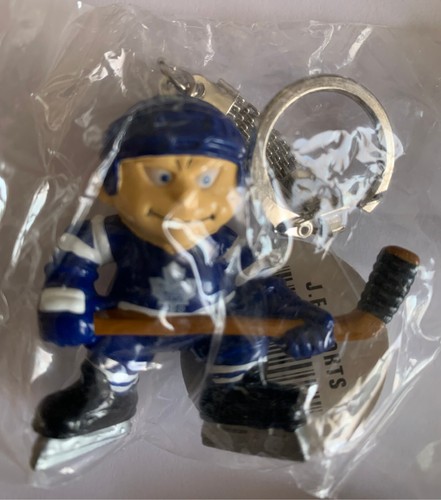 Toronto Maple Leafs Vintage NHL Lil Sports Brat Hockey Player Keychain - NEW - Picture 2 of 4