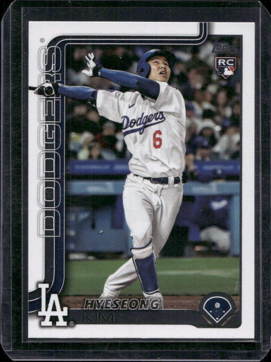 2025 Topps Series 2 Hyeseong Kim RC #573 Los Angeles Dodgers