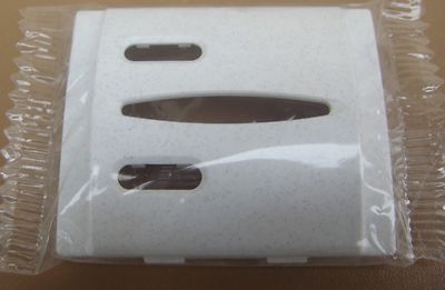 Plaque horizontale SILEX ( Blanc moucheté ) LEGRAND SAGANE 85017 850 17