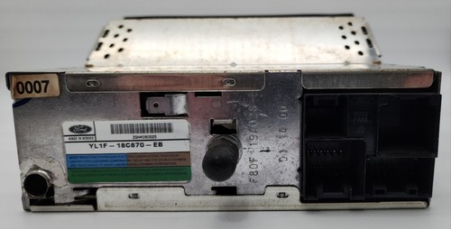99-02 Ford Expedition Radio YL1F-18C870-EB Radio AM/FM with Cassette - Bild 2 von 5