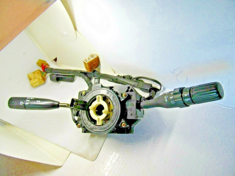 SW-2460 91-93 FORD ESCORT STA. INTERRUPTOR LIMPIAPARABRISAS INTERMITENTE VAGÓN Foto 2 de 4