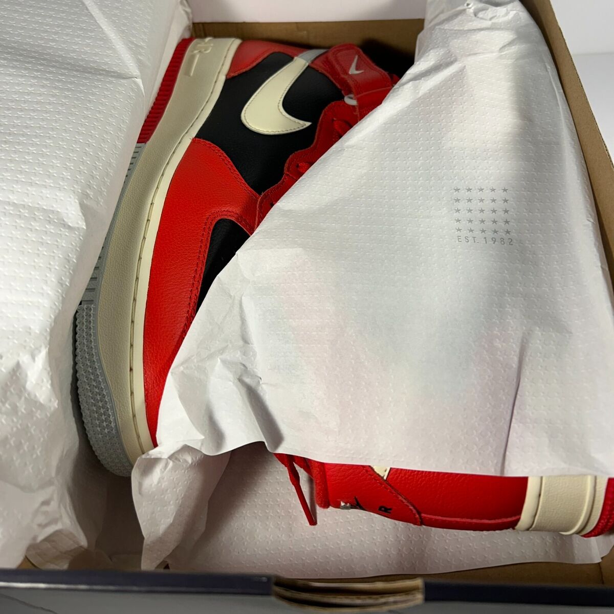 Nike Air Force 1 Mid '07 LV8 Split University Red/Black Nike Air Force 1 Mid '07 LV8 Split University Red/Black