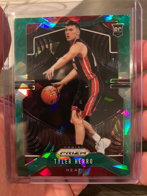 2019 20 TYLER HERRO PANINI PRIZM GREEN ICE RC #259 SSP KENTUCKY MIAMI HEAT