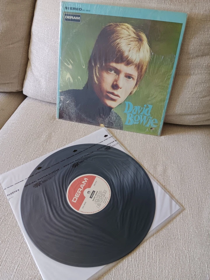 David Bowie David Bowie 1967 Deram Psych Prog Vinyl Record Shrink VG+/NM Stereo - Image 2 of 4