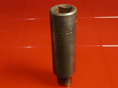 Mac Tools  #VDP6 10MMR Metric  1/2'' Drive  6 Point Deep Impact Socket 
