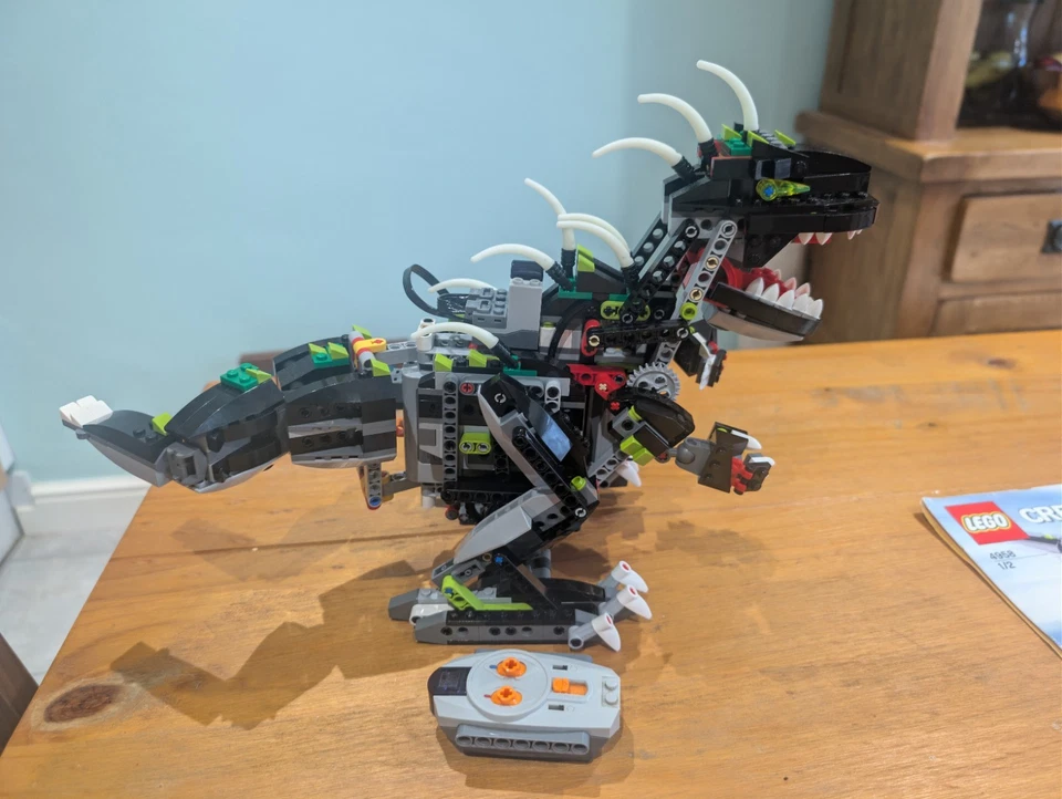 LEGO Creator 4958 Monster Dino, photo 3 of 3