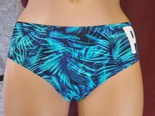 NEW WITH TAG SIZE SMALL VICTORIA'S SECRET LOW-RISE CHEEKSTER PANTY