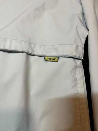 Asics Grey Gore-Tex Gorpcore Rain Resistant Running Golf Jacket Women’s Small - Picture 2 of 12