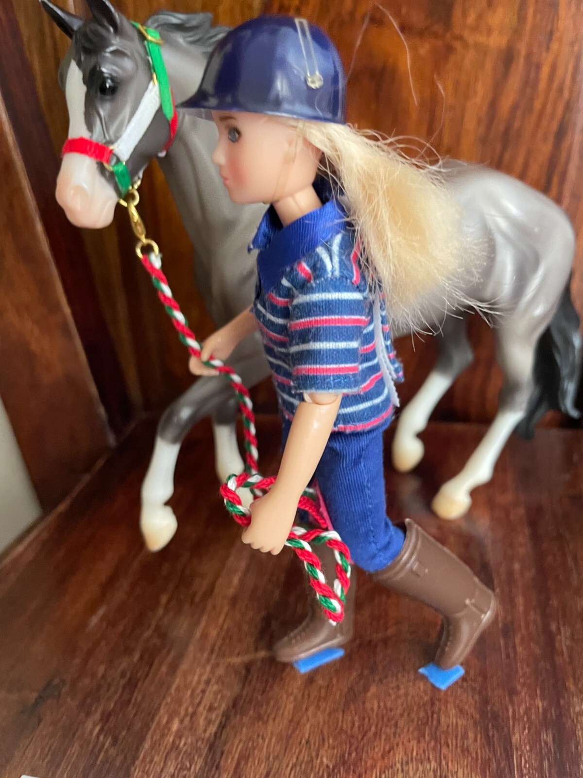 Breyer Horse Halter & Lead Rope Classic Size/Freedom Series Christmas
