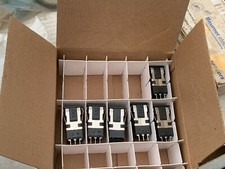 Honeywell Unsealed OI-PB Switch SPDT P/N AML21EBA3AA (Lot of 6)