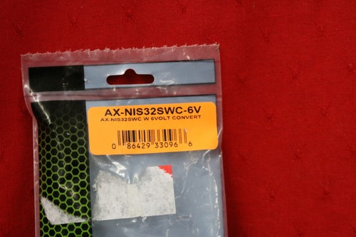 Axxess AX-NIS32SWC-6V Backup Camera retention w/ SWC for Select Nissan Used #U1 - Picture 2 of 8