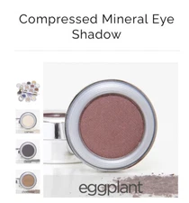 La Bella Donna Compressed Mineral Eye Shadow | EGGPLANT