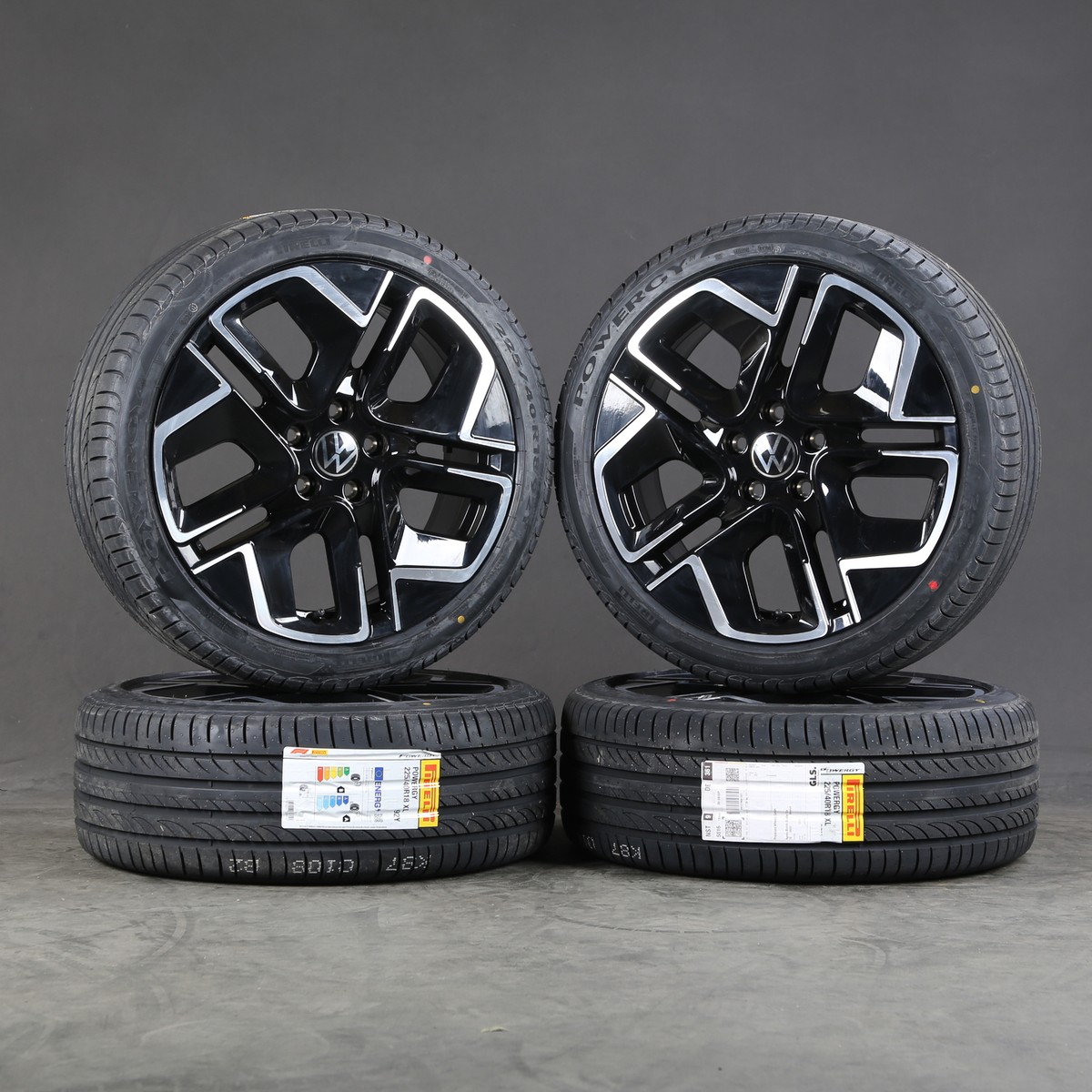 18 Inch Summer Wheels VW Golf 8 VIII York 5H0601025AS Summer 18 Inch Summer Wheels VW Golf 8 VIII York 5H0601025AS Summer