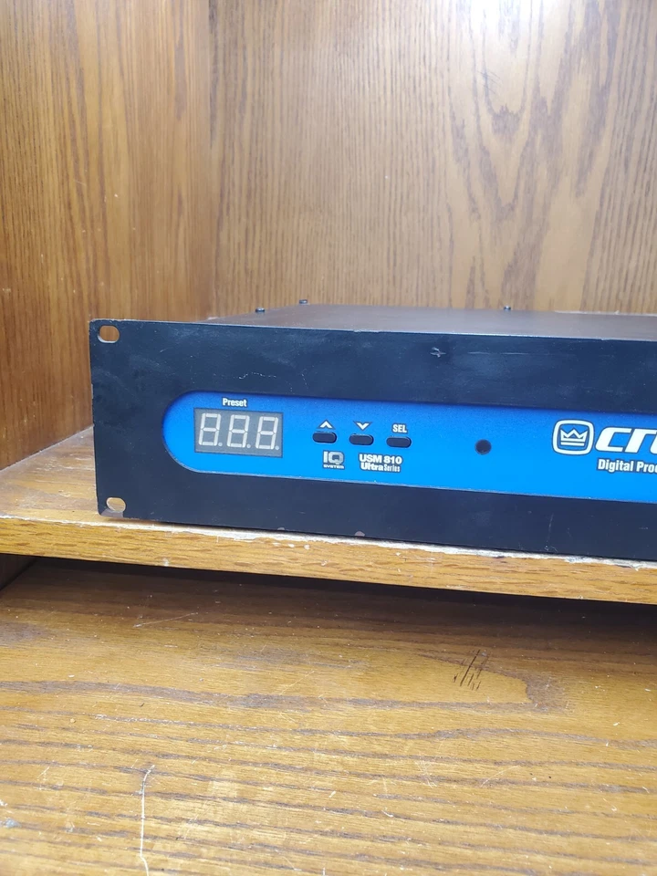 Crown IQ USM 810 Ultra Series Digital Processing Mixer - Used, Powers On. As Is - Image 2 of 4