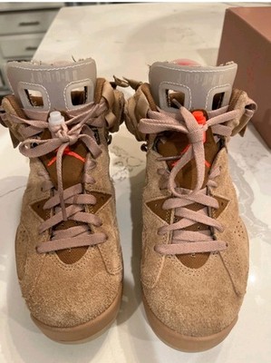 Travis Scott Jordan 6  Mid British Khaki size 4