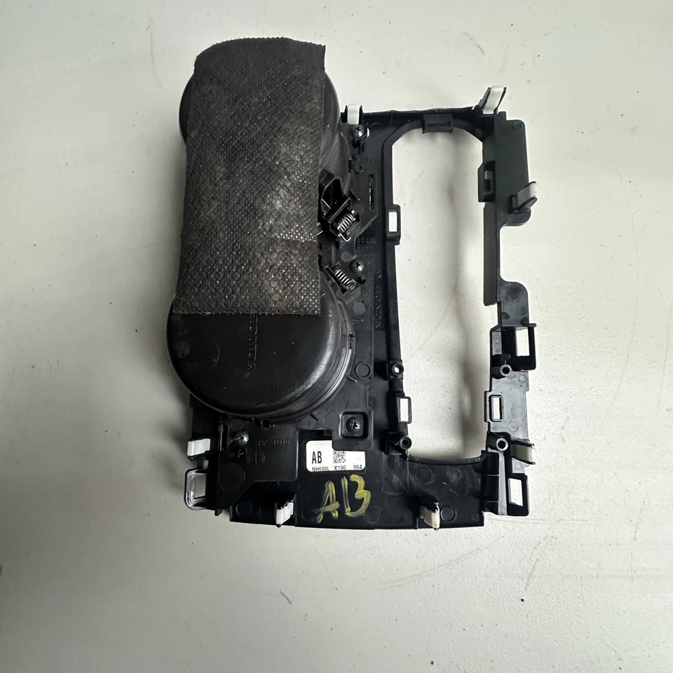 2015-2020 ACURA TLX CENTER CONSOLE CUP HOLDER CUPHOLDER ASSEMBLY OEM 🚗 - Image 2 of 4