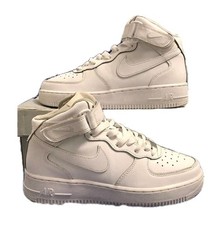 NIKE AIR FORCE 1 MID LE GS 314195-113 Youth Size 5 Comes With Original Box