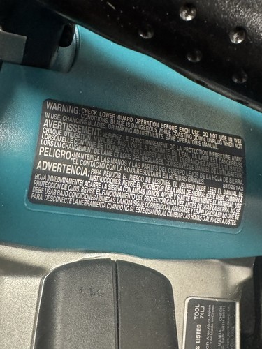 Makita Worm Drive Saw 5377MG Corded - Picture 9 of 15