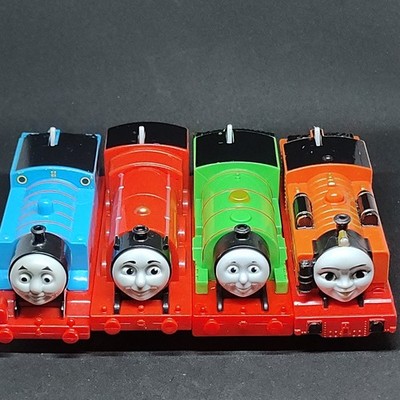 4x Trackmaster James Thomas Nia & Percy Motorized Train Konvolut Restposten