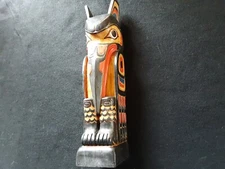 NORTHWEST COAST WOODEN TOTEM POLE, CLASSIC RAVEN EFFIGY FETISH,   WY-0724*07647