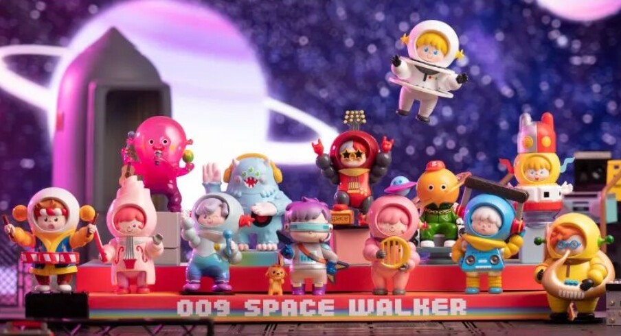 Genuine 009 Space Walker Space Concert Series Blind Box Confirmed