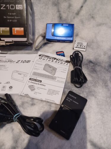 Fujifilm FinePix Z Series Z10fd 7.2MP Digital Camera - Blue TESTED Boxed w Extra - Picture 3 of 8