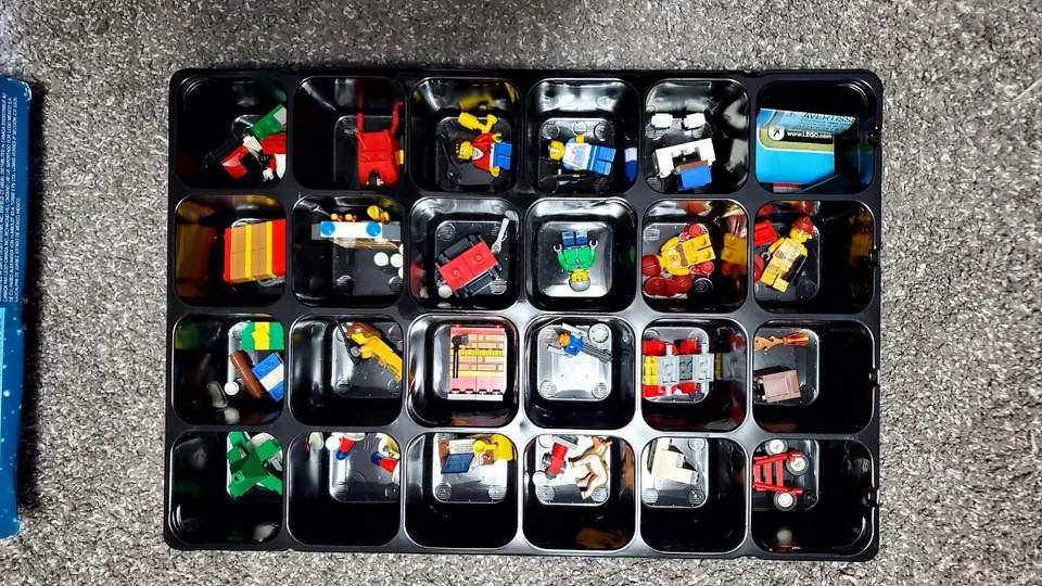 LEGO 4428 City 2012 Advent Calendar with Box! - Image 3 of 3