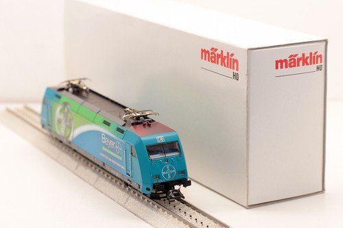 Märklin H0 34376 E-Lok BR 101 Sondermodell “Bayer” delta digital in einer EVP | Condition: Gebraucht