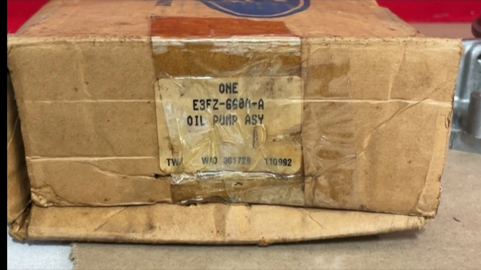 NOS 83 84 85 Ford Escort EXP Mercury Lynx LN7 Oil Pump OEM FORD - Image 2 of 4
