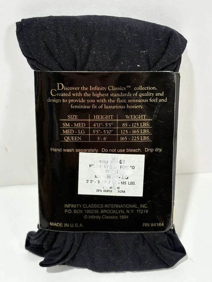 Designer Collection Infinity Classics Fashion Footed Tights Black M/L Vintage - Image 3 of 4