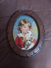 Vintage oro/marrone ovale incorniciato crevel ricamo bambino con cane ritratto