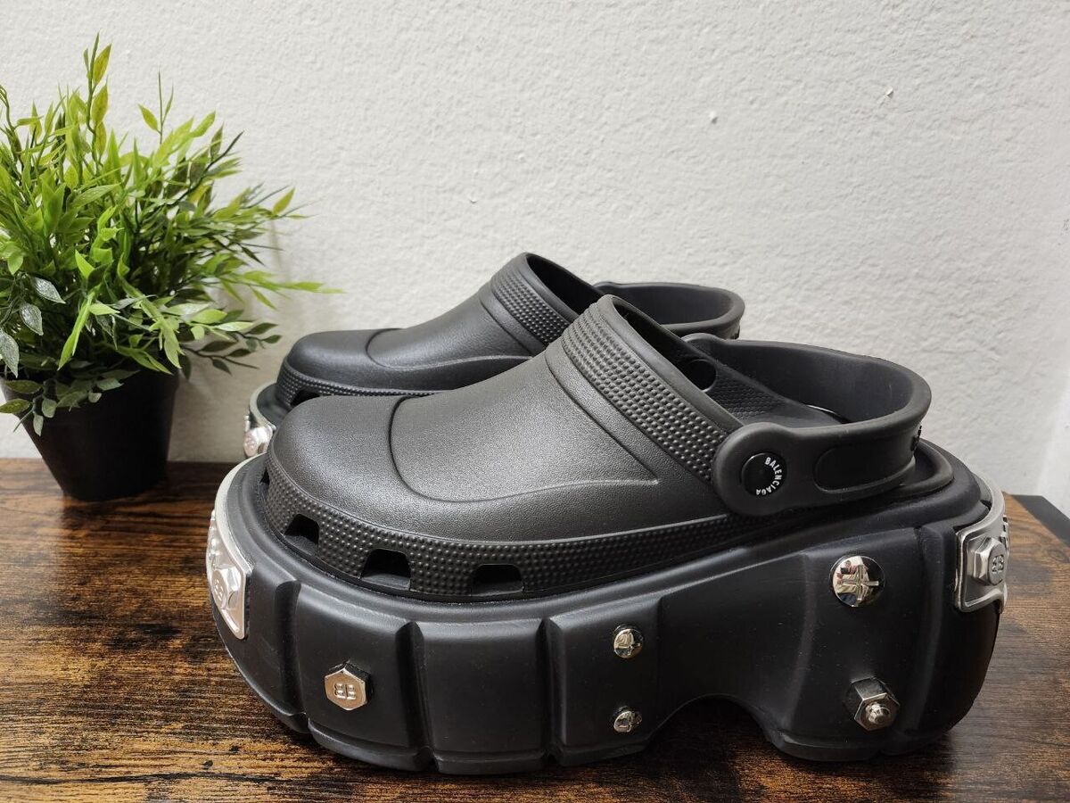 Balenciaga x Crocs hardcrocs & Trade Platform Unisex Size 43 Balenciaga x Crocs hardcrocs & Trade Platform Unisex Size 43
