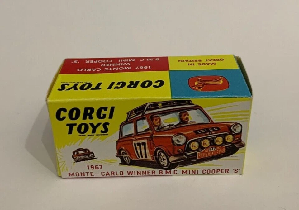 High quality reprobox for the Corgi Toys Bmc Mini Rally Montecarlo (winner 1967) - Immagine 2 di 4