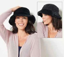 Sprigs Reversible Faux Fur and Sherpa Bucket Hat - Black (OS) a455064 -