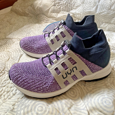 NEW UYN Nature Tune Women s Running Sneaker Merino Wool Sz 42