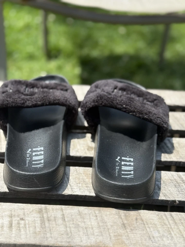 RARO Fenty x Puma Rihanna Mujer’s 37 Negro Piel Slides Leadcat Fenty Sandalia Slide Foto 3 de 4