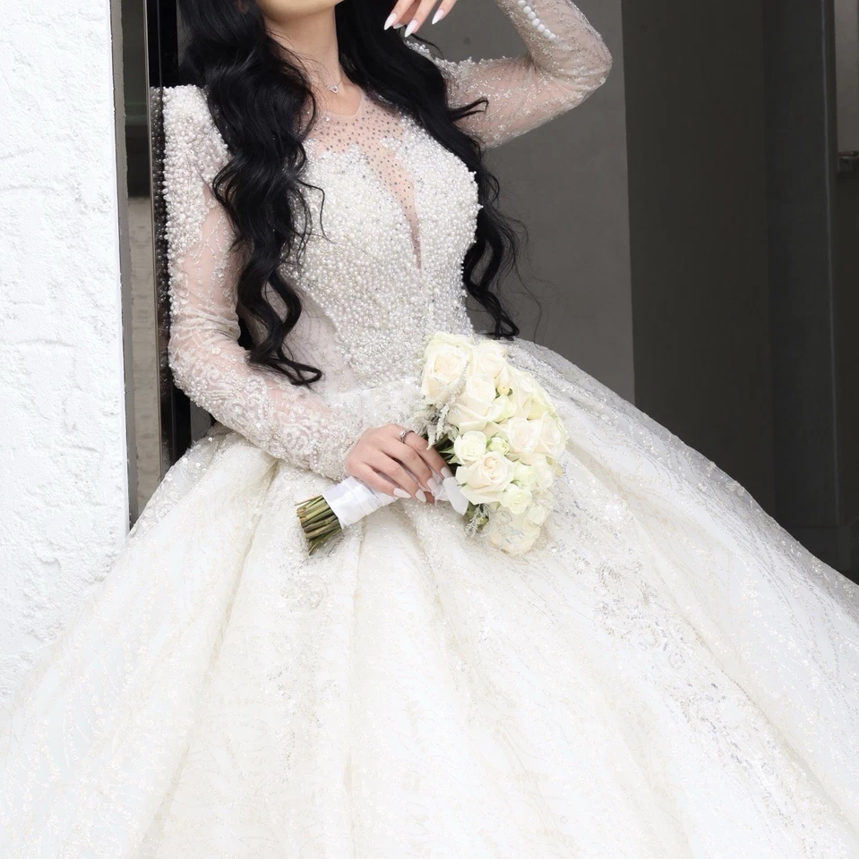 Vestidos de novia vintage manga larga con cuentas lentejuelas línea A vestido de novia con tren Foto 2 de 4