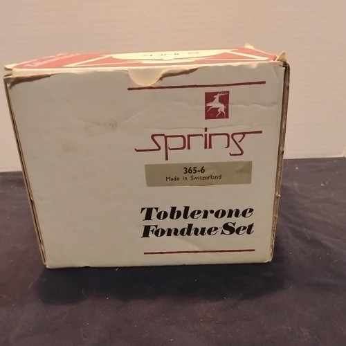 Fondue Set Spring Switzerland Toblerone Model 365-6 Vintage